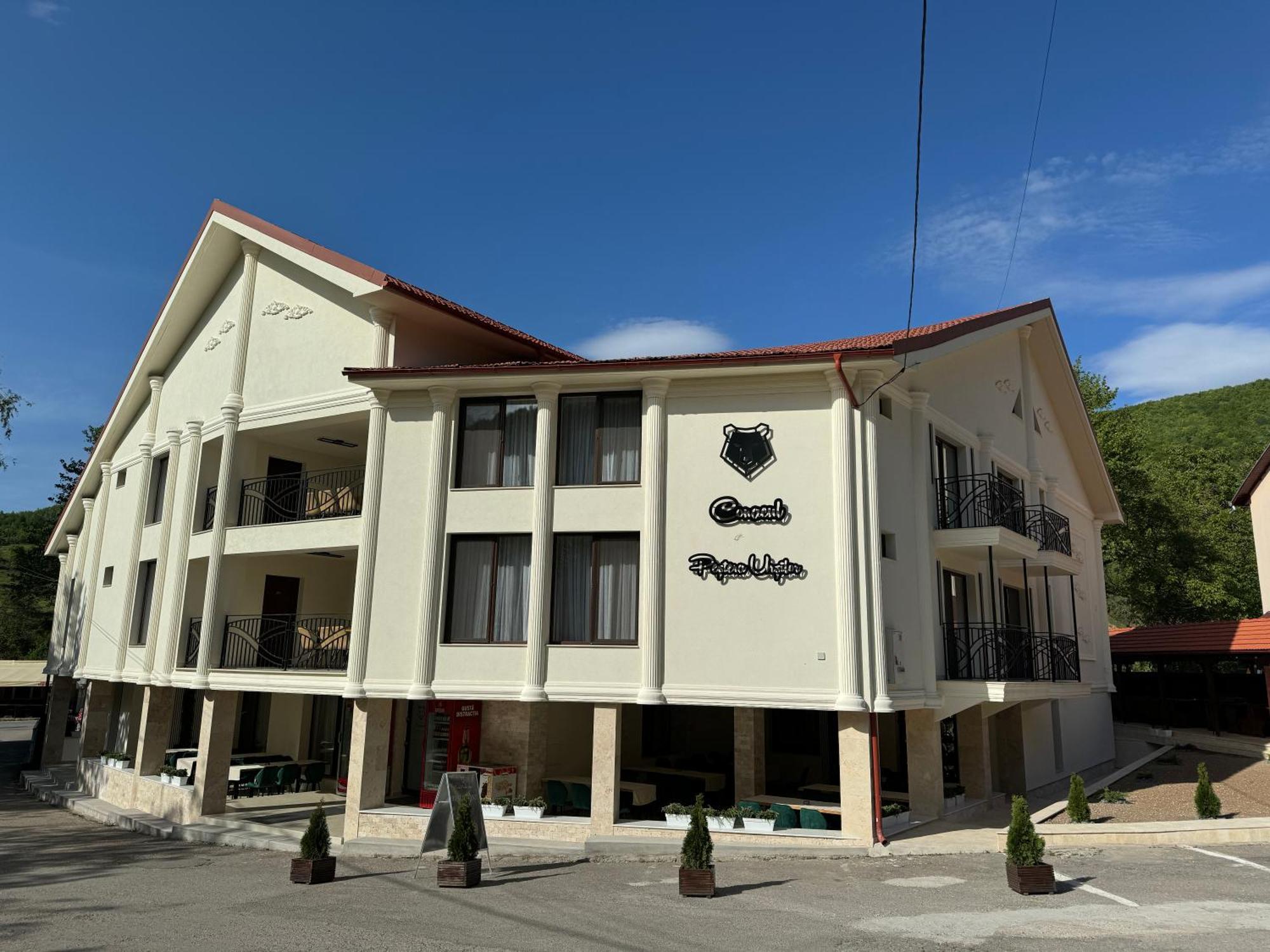 Conacul Pestera Ursilor Chiscau Εξωτερικό φωτογραφία